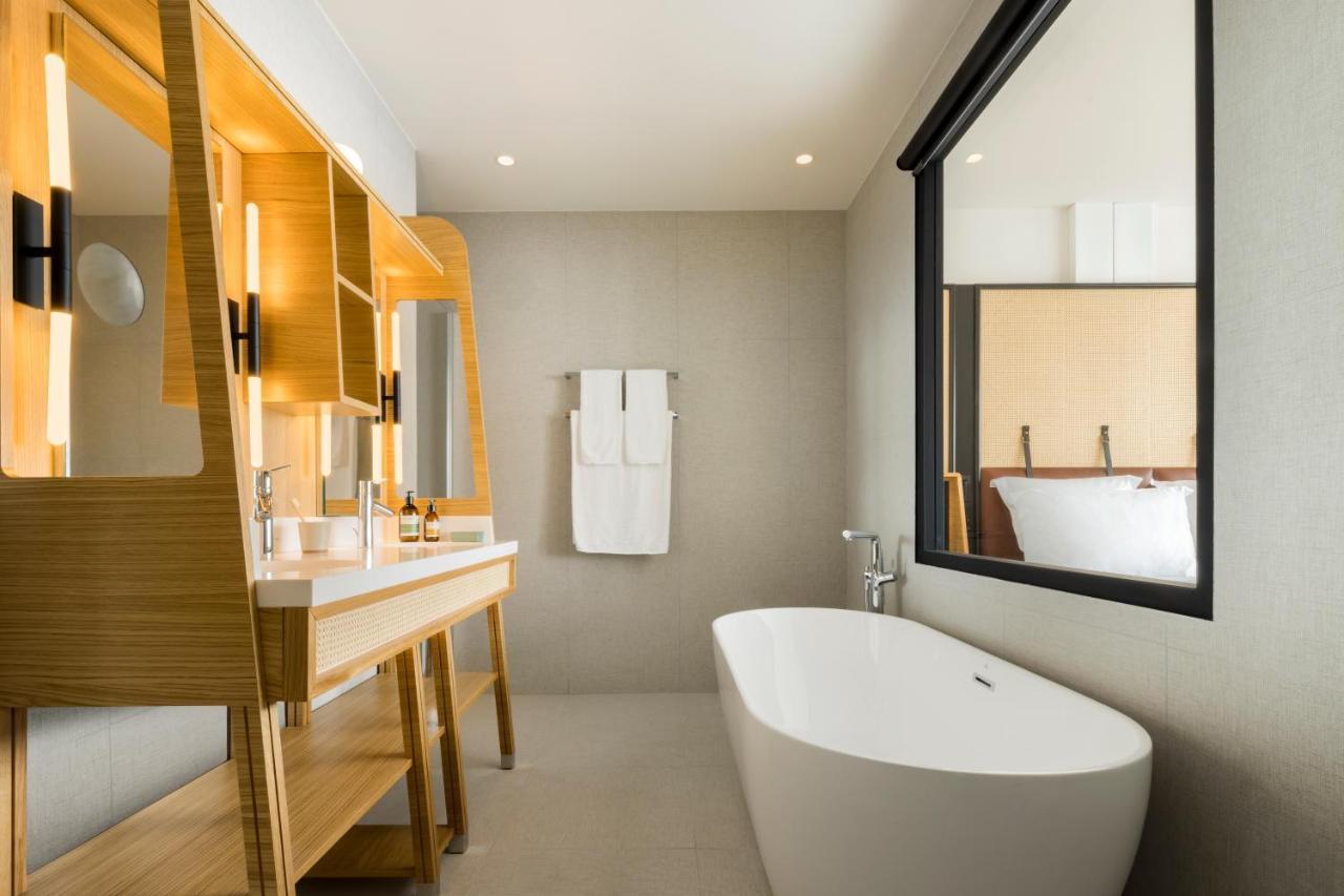 Firstname 4* Bordeaux